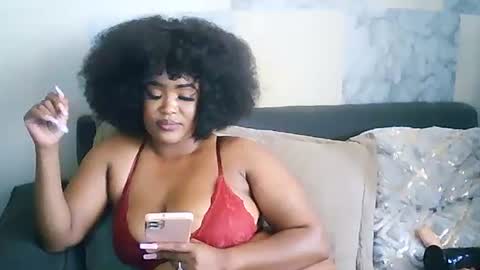 Snapshot of stormie955 chatting on 03/03/25, 12:05 stormie955 online show from 03/03/25, 12:05