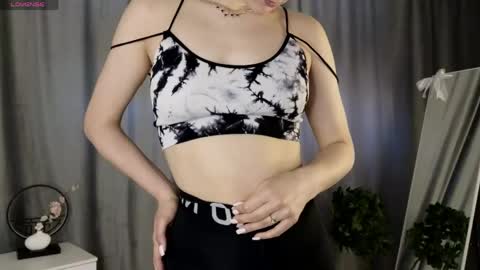 Luna online show from 06/05/26, 07:47