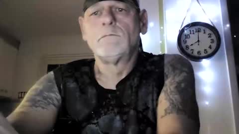 Snapshot of stormynorm14 chatting on 01/12/25, 01:00 stormynorm14 online show from 01/12/25, 01:00