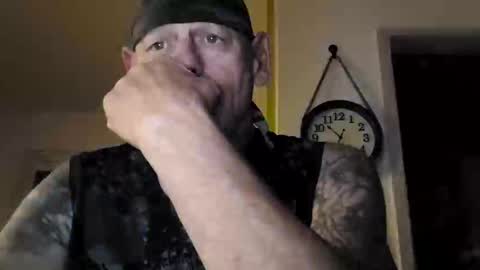 Snapshot of stormynorm14 chatting on 10/04/25, 02:31 stormynorm14 online show from 10/04/25, 02:31