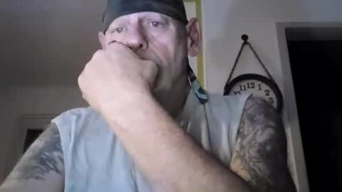 Snapshot of stormynorm14 chatting on 10/19/25, 10:27 stormynorm14 online show from 10/19/25, 10:27