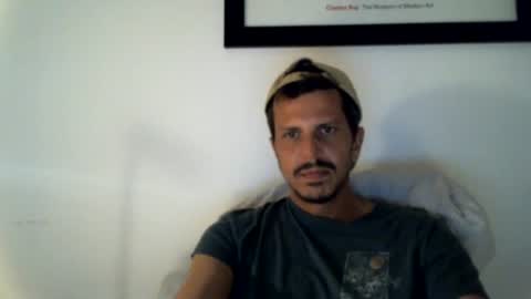 Snapshot of str1ptide chatting on 07/04/26, 01:06 str1ptide online show from 07/04/26, 01:06