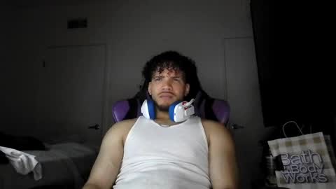 Snapshot of str8dj chatting on 06/17/26, 04:48 Dj online show from 06/17/26, 04:48