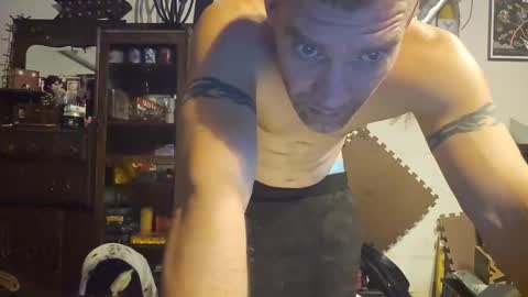 Str8 online show from 02/10/25, 12:08