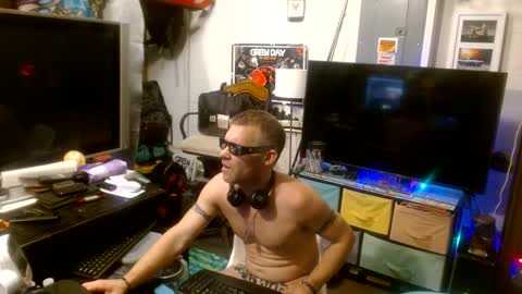 Str8 online show from 03/10/25, 02:39