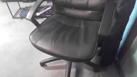 str8shooter11 online show from 02/06/25, 12:16