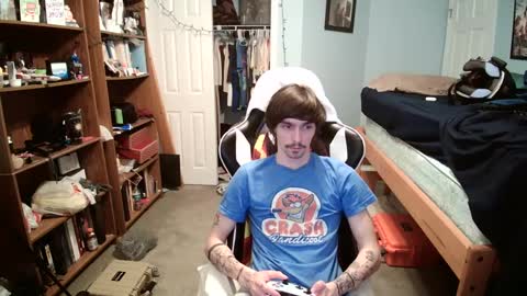 Snapshot of str8whiteboy21 chatting on 02/04/25, 12:29 str8whiteboy21 online show from 02/04/25, 12:29