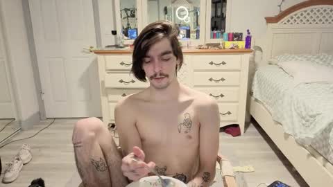 str8whiteboy21 online show from 02/20/26, 08:20