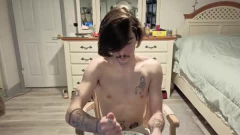 str8whiteboy21 online show from 02/22/26, 05:08