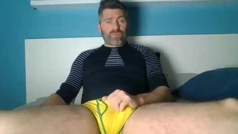 straightact online show from 02/20/25, 10:15