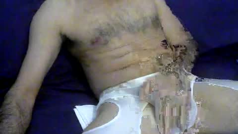 straightboytoy713851 online show from 11/07/25, 09:48