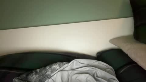 straightfirelotus1000000 online show from 02/20/26, 12:49