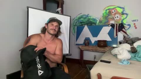 Cowboy Zuhly online show from 06/10/26, 07:18