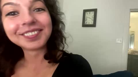 lucille beatrice luficer call me lucy online show from 11/22/25, 04:55