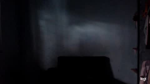 Snapshot of straiker_ chatting on 12/22/25, 04:37 striker online show from 12/22/25, 04:37