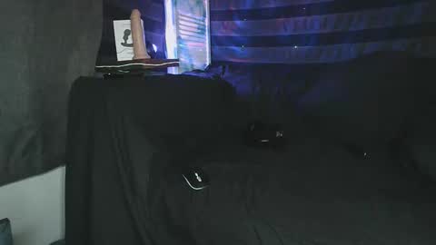 straitpipermann22 online show from 11/13/25, 07:18