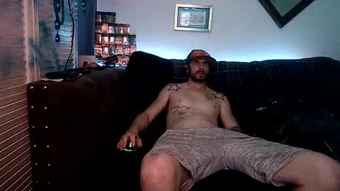 straitpipermann22 online show from 04/03/26, 08:07