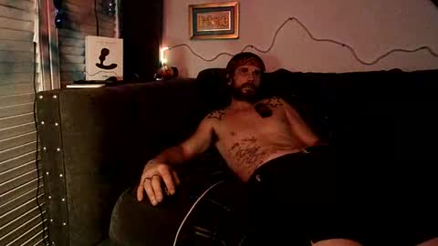 Snapshot of straitpipermann22 chatting on 05/08/26, 03:56 straitpipermann22 online show from 05/08/26, 03:56