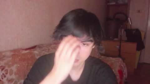 Snapshot of stralght_twinks chatting on 07/23/26, 01:58 Ray online show from 07/23/26, 01:58