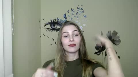 Amalia online show from 12/19/24, 01:51