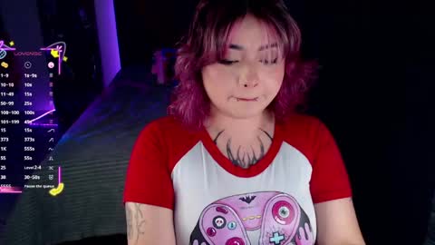 Snapshot of strangergirlxxx chatting on 05/13/26, 07:28 Carla Independent model online show from 05/13/26, 07:28