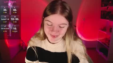 Juli online show from 09/17/25, 07:21