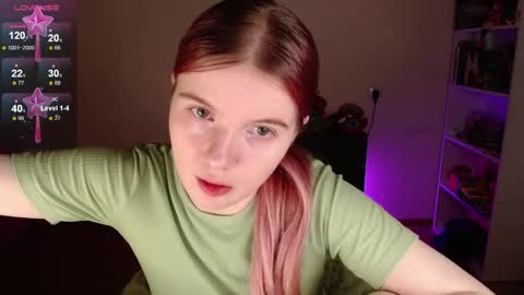 Juli online show from 12/21/25, 12:01