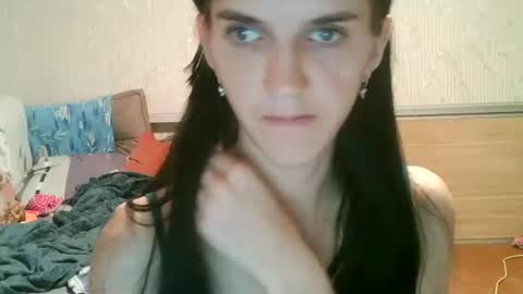 Strawberry Storm online show from 09/27/25, 08:58