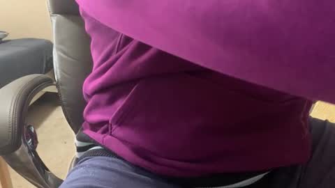 strawberryfields009 online show from 11/30/25, 07:29