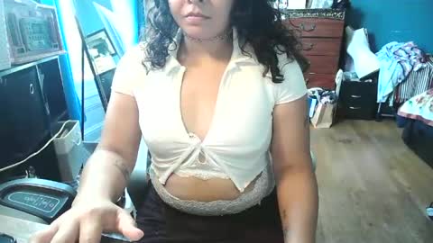 strawberrymilk online show from 04/28/26, 11:54