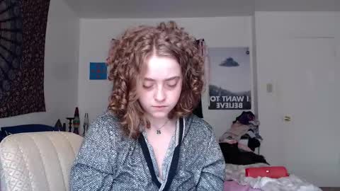 Snapshot of strawberrylotsacake chatting on 02/09/26, 02:54 Strawberrylotsacake online show from 02/09/26, 02:54