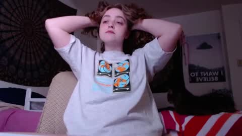 Snapshot of strawberrylotsacake chatting on 02/27/26, 05:35 Strawberrylotsacake online show from 02/27/26, 05:35