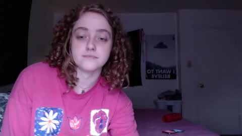 Snapshot of strawberrylotsacake chatting on 03/07/26, 04:59 Strawberrylotsacake online show from 03/07/26, 04:59