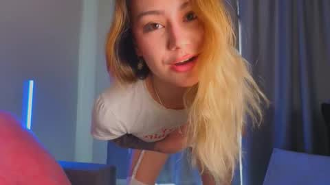 Tati and Lola online show from 03/12/26, 05:57