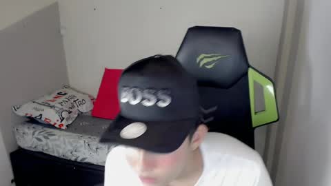 Street online show from 04/11/26, 08:13