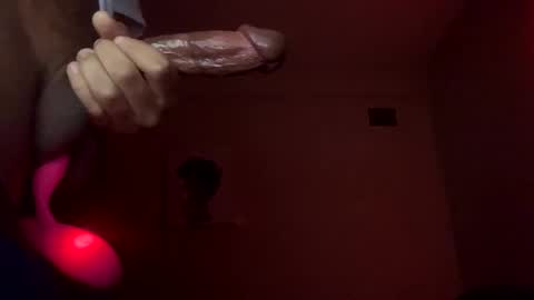 Snapshot of strictlysoloo chatting on 01/06/25, 06:58 strictlysoloo online show from 01/06/25, 06:58