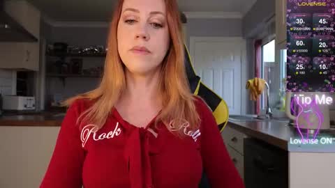 Snapshot of stripmequick chatting on 02/08/26, 01:03 Amorina online show from 02/08/26, 01:03