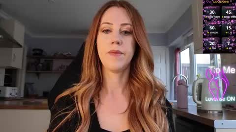 Amorina online show from 03/25/26, 10:54