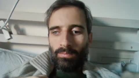 Snapshot of stroke1 chatting on 12/17/24, 08:12 stroke1 online show from 12/17/24, 08:12