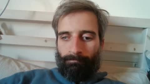 Snapshot of stroke1 chatting on 01/12/25, 10:34 stroke1 online show from 01/12/25, 10:34