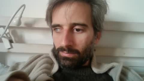 Snapshot of stroke1 chatting on 02/21/25, 09:24 stroke1 online show from 02/21/25, 09:24