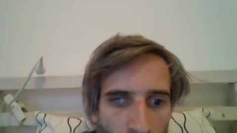 stroke1 online show from 01/09/26, 07:44