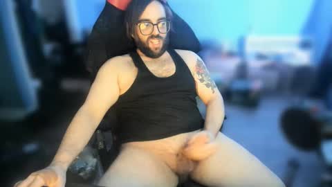 Snapshot of strokingslow420 chatting on 12/18/25, 05:57 Johnny online show from 12/18/25, 05:57