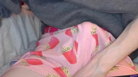 Snapshot of stroknmydong chatting on 02/20/25, 08:39 Dong Stroker online show from 02/20/25, 08:39