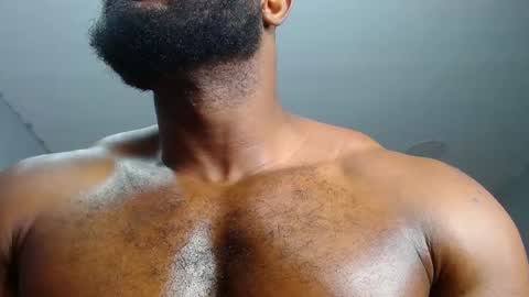 Snapshot of strong_george1 chatting on 03/05/25, 10:43 strong_george1 online show from 03/05/25, 10:43