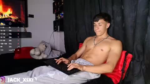 Snapshot of strong_jackxxx chatting on 10/09/25, 03:26 Daddy Jack online show from 10/09/25, 03:26