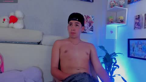 Snapshot of strong_rock69 chatting on 05/06/26, 09:09 strong_rock69 online show from 05/06/26, 09:09
