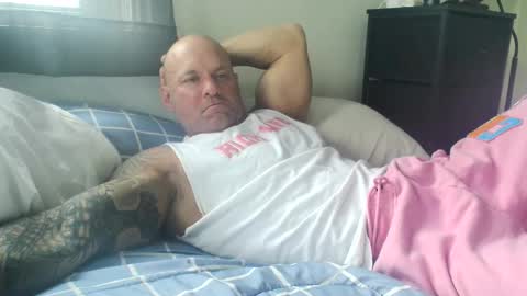 StrongAndHard online show from 10/24/25, 06:37