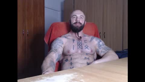 StrongIvan online show from 10/31/25, 05:30