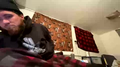 strumie3534336684 online show from 11/17/25, 05:24